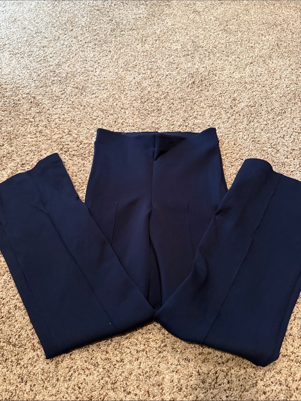 Lulu pants size small